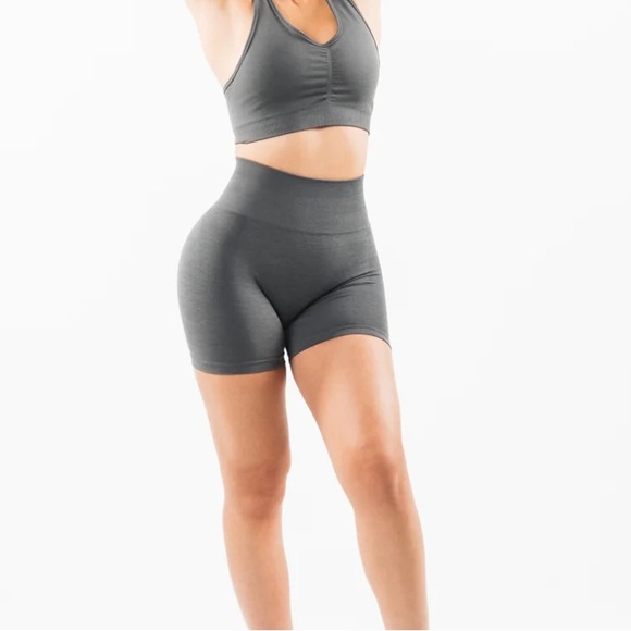 Alphalete amplify shorts - Picture 7 of 7